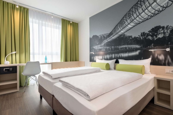 Hotel Super 8 by Wyndham Oberhausen
